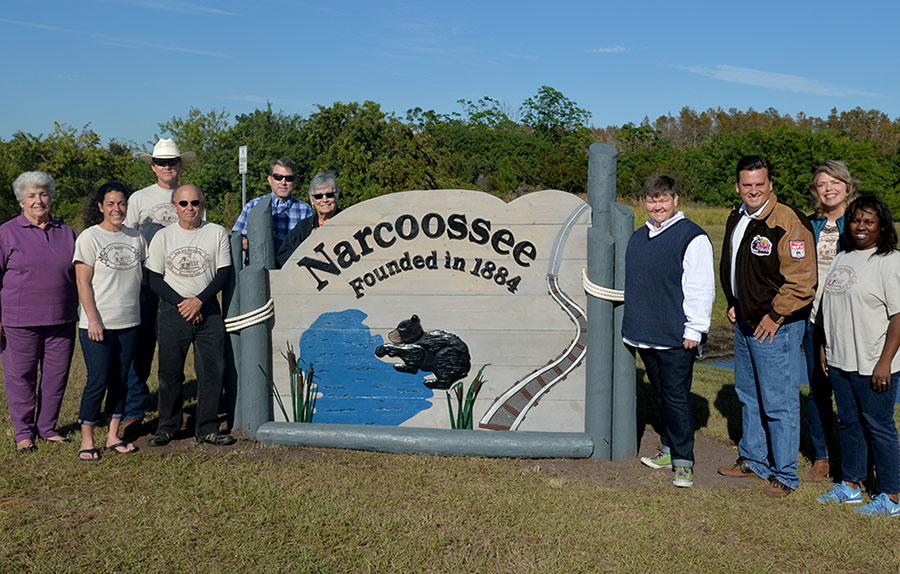 New Narcoossee Sign Unveiled by County, Historical Society