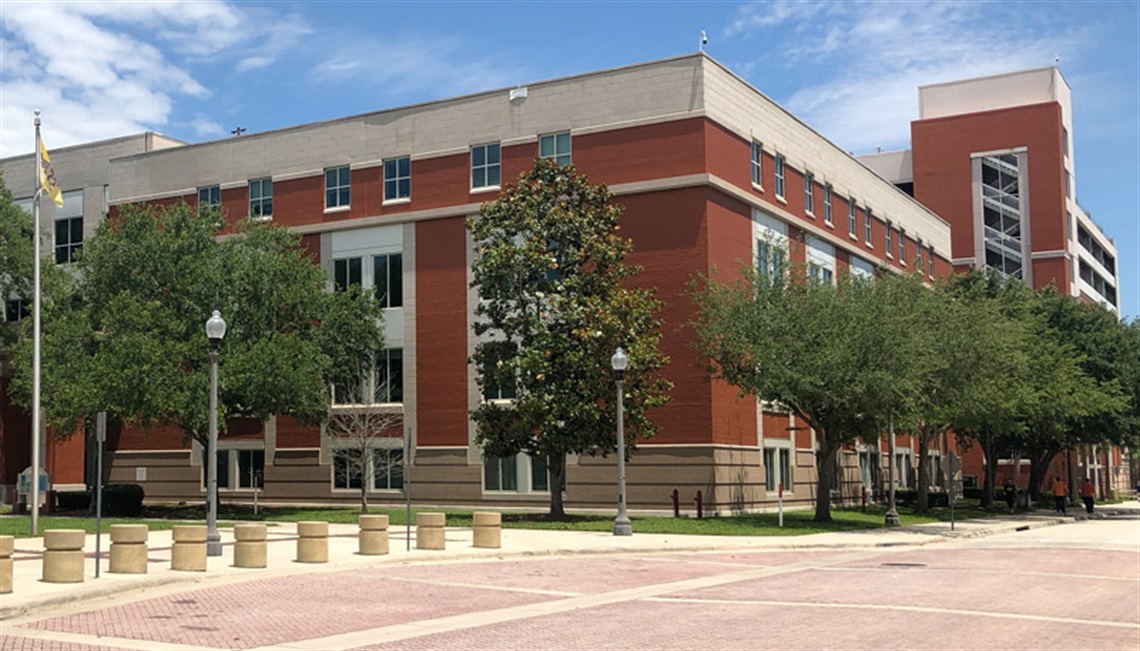 Osceola County administration building